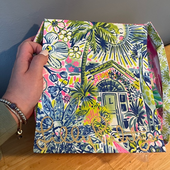 Lilly Pulitzer sarong - Picture 3 of 3